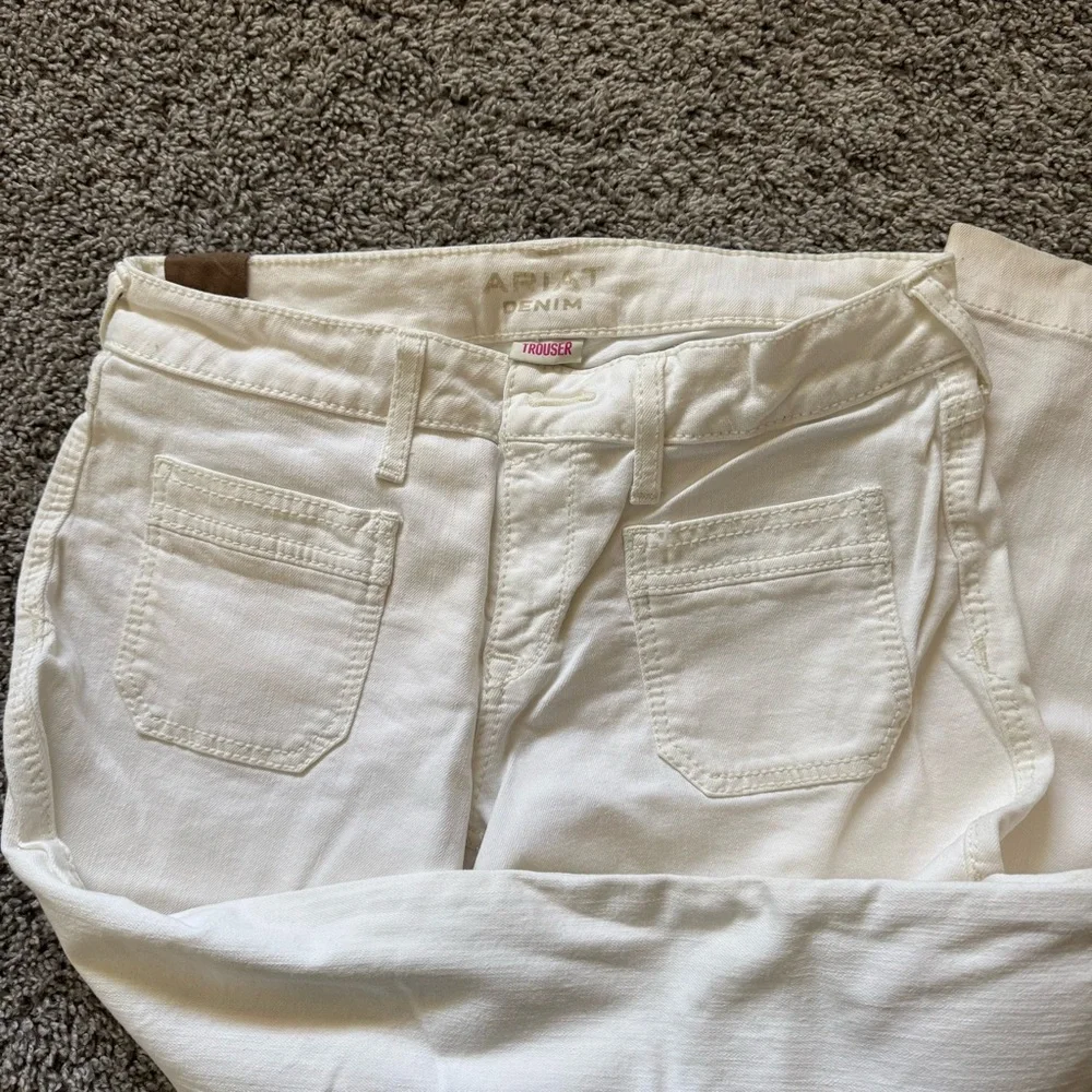 White Ariat Jeans - Picture 4 of 6